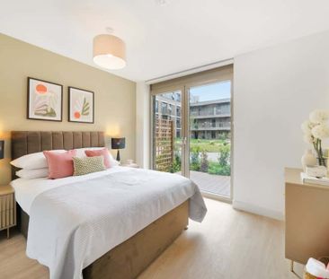 The Oakgate, KT22 7RZ, Surrey - Photo 4
