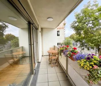 ERSTBEZUG: Helle Wohnung mit Loggia nahe Alten Donau und Donauzentrum - Photo 2