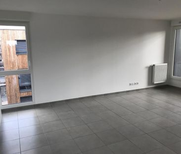 Location Appartement 3 pièces 64m² MERIGNAC 33700 - Photo 1