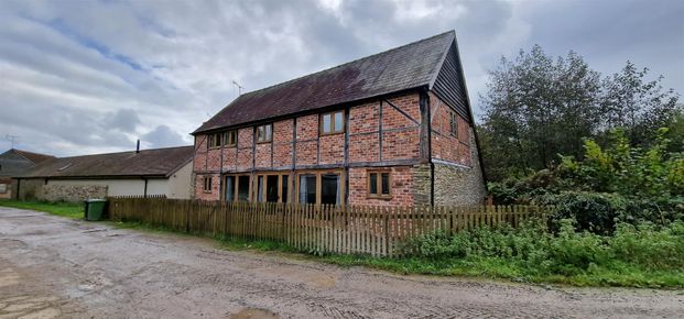 4 bed detached house to rent, Leominster, HR6 - Photo 1