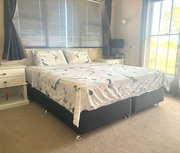 Large Family Home - Photo 4