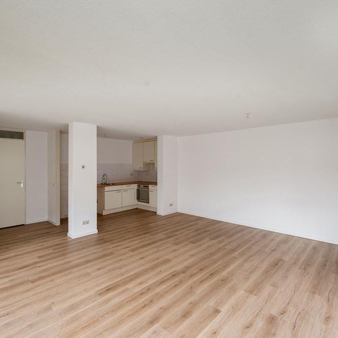 Appartement te huur: Marga Klompéhof 11 1314 WL Almere - Foto 1