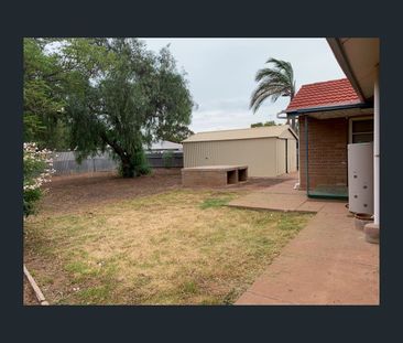 156 Cartledge Avenue, Whyalla Stuart, SA 5608 - Photo 4