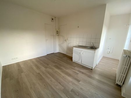 Location Appartement 2 pièces 32m² - Photo 2