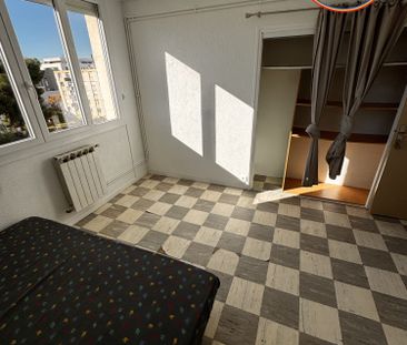 Location Appartement 4 pièces 69m² MONTPELLIER 34070 - Photo 6