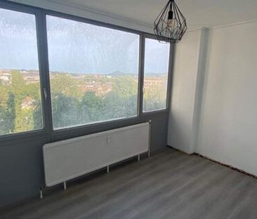 Appartement te huur in Marcinelle voor € 625 met 2 slaapkamers - Foto 4