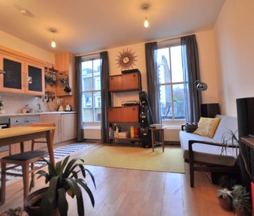 1 Bed Flat, Columbia Road, E2 - Photo 3
