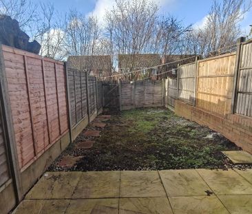 2 bedroom terraced house to rent - Photo 1