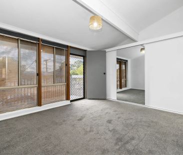 Updated Spacious Townhouse close to Amenities - Photo 1