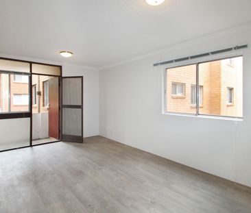 Home For Rent - Photo 3