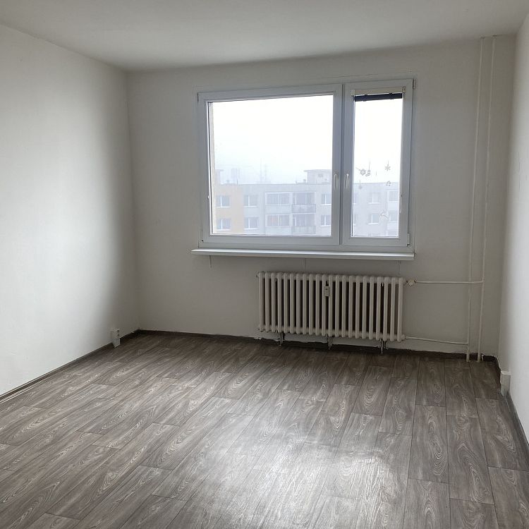 Pronájem bytu 2+1 61 m² - Fotografie 1