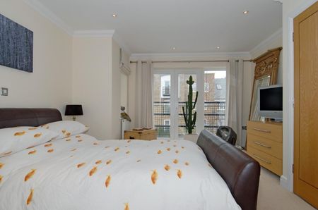 Dowgate House, Whittets Ait, Weybridge, KT13 flat to rent - Photo 4