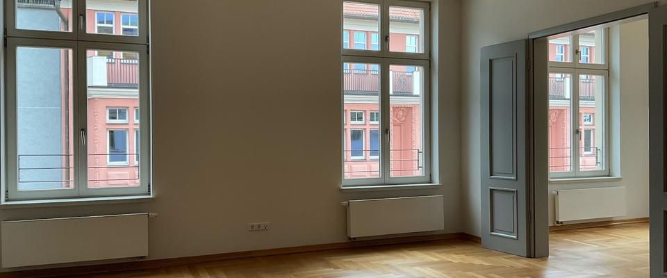 Eintreten! Staunen! Mieten! Hier will man wohnen. - Foto 1