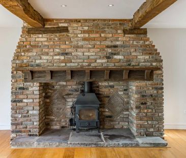 5 bedroom detached house to rent - Photo 1