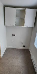 5 1/2 à Laval, rénové avec cours - Photo 4