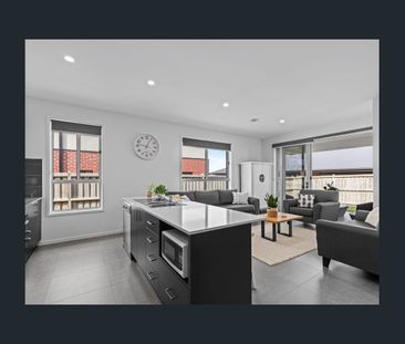 Family home in perfect location! - Photo 1