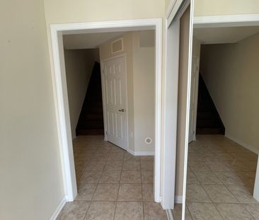 For Lease - 272 wetenhall landing Lane, Milton, Ontario - Photo 6