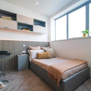 Studio to rent - Photo 2