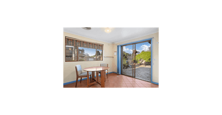 Spacious Family Home Near Glen Waverley Shopping Centre - Photo 4