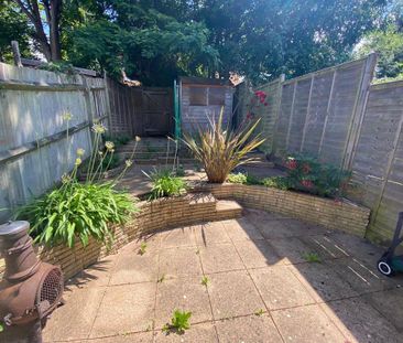 2 bedroom terraced house to rent - Photo 5