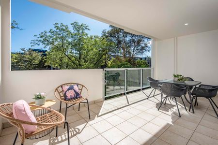 16/59 Lowanna Street, Braddon ACT 2612 - House For Rent | Domain - Photo 5