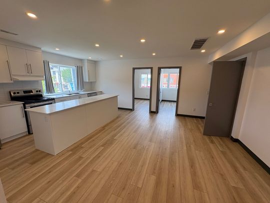 For Lease - 2879 Danforth Avenue Unit# 2, Toronto, Ontario - Photo 1