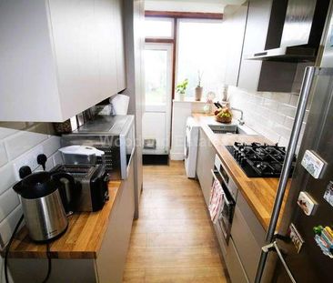 Oldfield Lane South, Greenford, UB6 - Photo 1