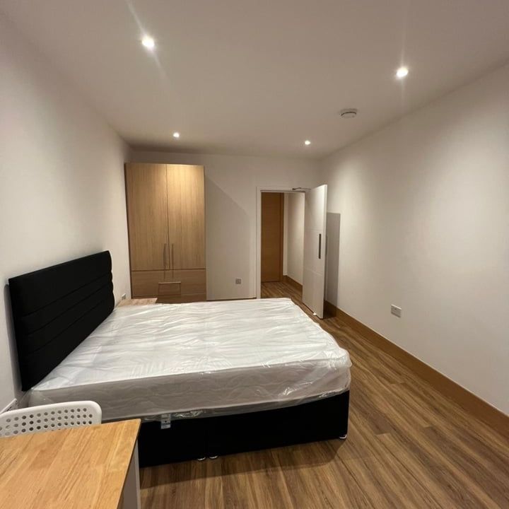 1 Bed Flat, Patton Studios, NW9 - Photo 1