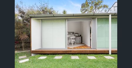 Designer Beachside Living - Photo 5