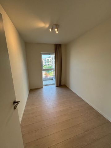Nieuwbouw 2-slaapkamerappartement met bureau/dressing - Photo 3