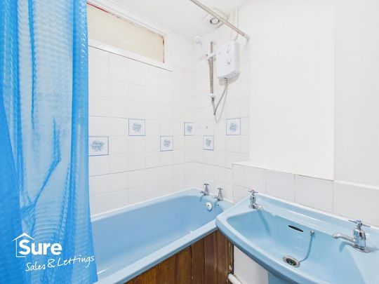 3 bedroom apartment to rent - Photo 1