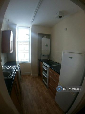 1 bedroom flat to rent - Photo 2