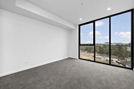 Contemporary Two-Bedroom Apartment – Steps to Metro - Photo 3