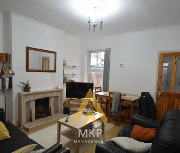 4 bedroom terraced house to rent - Photo 2