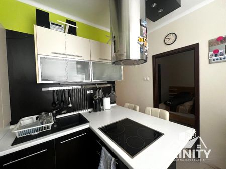 Na prenájom kompletne zrekonštruovaný 3-izbový byt v meste Nové Zámky – Fotografia 4