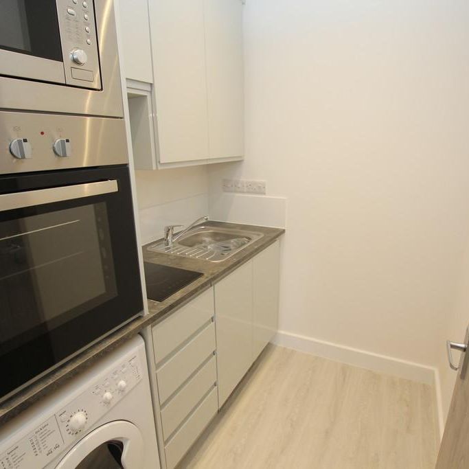 1 bedroom apartment to rent - Photo 1