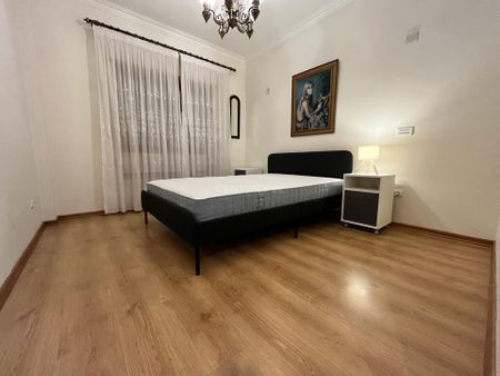 Apartamento T2 para Arrendar em Setúbal – Zona Central Próxima ao Hospital- MOBILADO - Photo 3