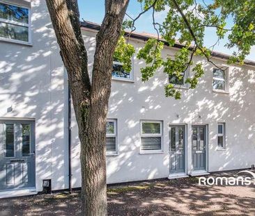 Osborne Road, Farnborough, GU14 - Photo 1
