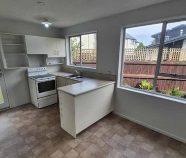 Fresh & Perfectly Located - Photo 2