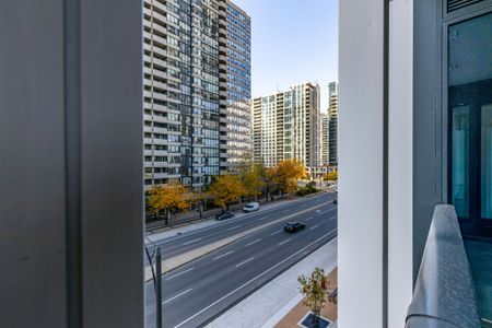 For Lease - 395 Square One Drive Unit# 311, Mississauga, Ontario - Photo 3