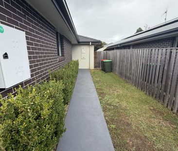 Low-Maintenance Living - Modern 2-Bedroom Granny Flat - Photo 4
