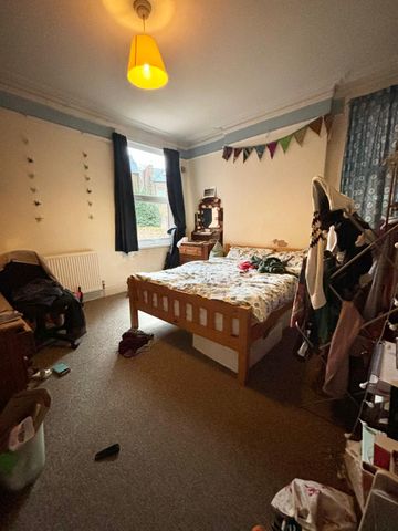 7 Devonshire Promenade, NG7 2DS, NOTTINGHAM - Photo 2