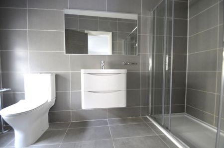 1 bedroom Apartment to rent - Photo 4