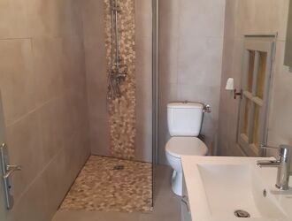 Location Appartement 2 pièces 42 m2 à Pourrières - Photo 2