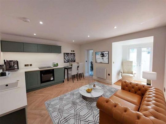 Blenheim Terrace, Scarborough, YO12 - Photo 1