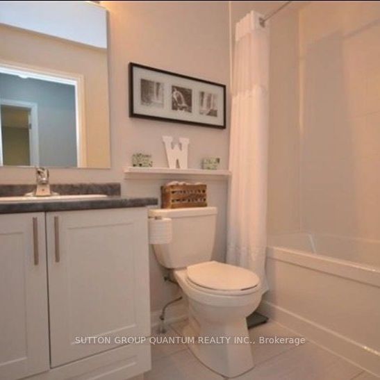 165 Hampshire Way #123 - Photo 1