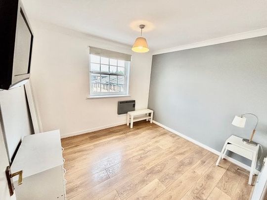 Queensberry Place, Manor Park, E12, Property for rent - Photo 1