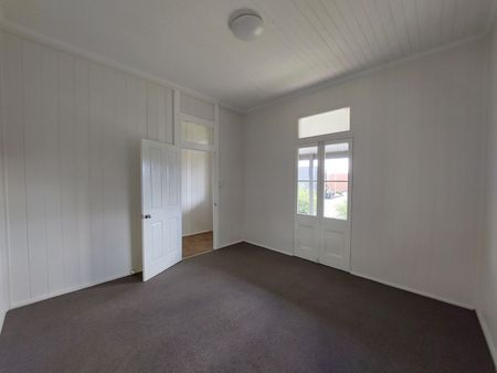 Renovated Heritage Style Home - Photo 2