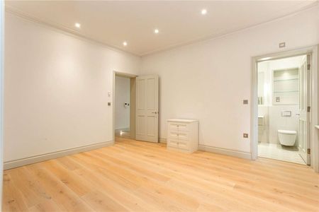 A modern two bedroom apartment - Photo 3