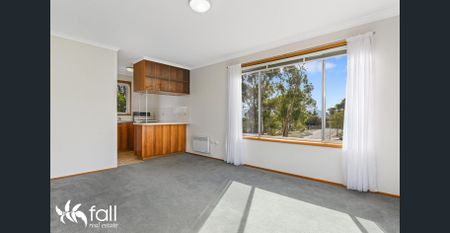 Lovely Unit, Sunny Aspect, Water Views - Photo 3